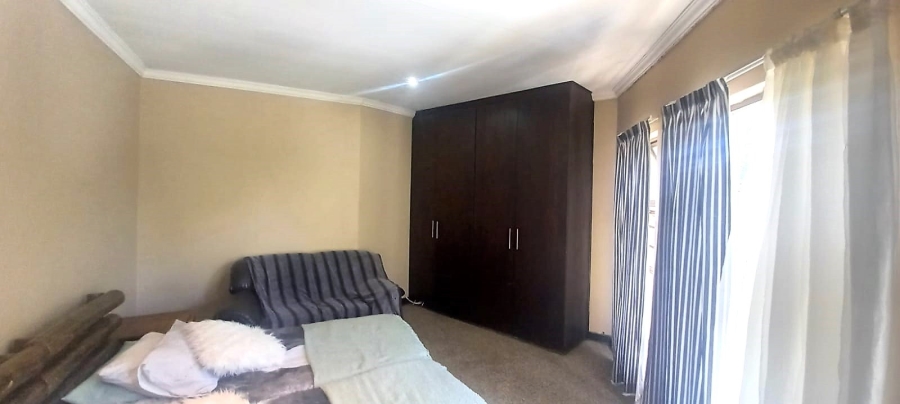 4 Bedroom Property for Sale in Universitas Free State